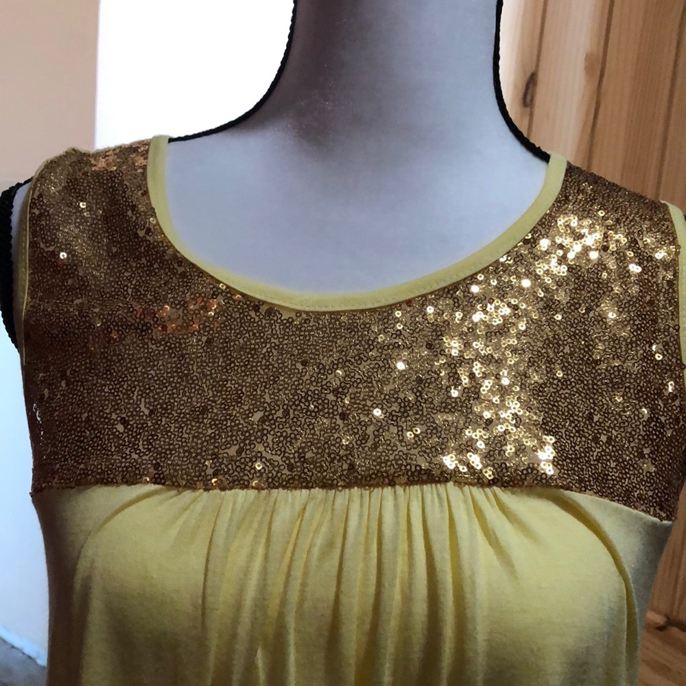 Tunic - Picture 2 of 2